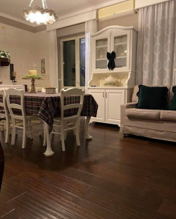 Rovere prefinito attintato